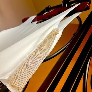 MAAC LONDON Tours Cream Top